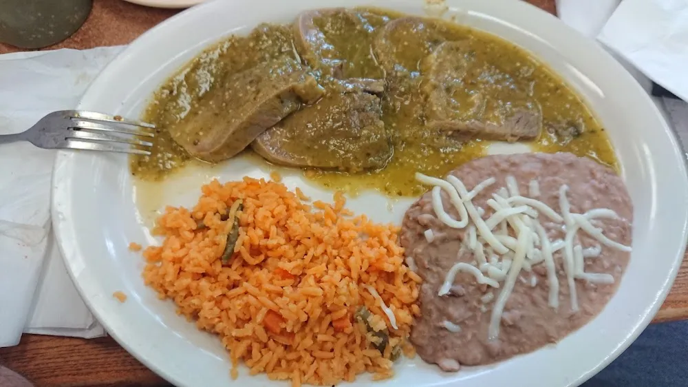 Lengua En Salsa Verde